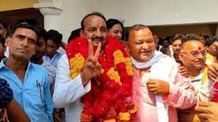 बीजेपी ने यूपी एमएलसी चुनाव में जीती चार सीटें