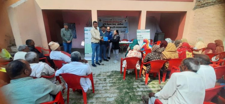 प्राकृतिक खेती को बढ़ावा देने के लिए कृषि विज्ञान केन्द्र द्वारा गांव कंवाली में आयोजित किया गया जागरूकता कार्यक्रम