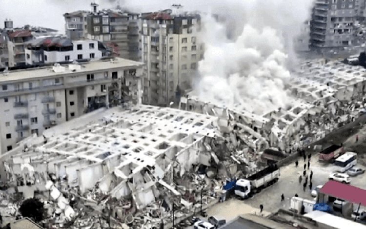 तुर्की में इमारतों के ढहने के मामले में 171 लोगों के खिलाफ वारंट जारी
