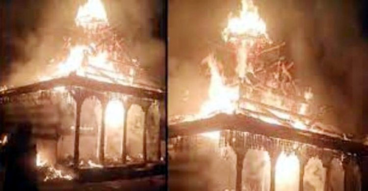 हिमाचल में कुलदेव नारायण मंदिर जलकर राख, करोड़ों का नुकसान