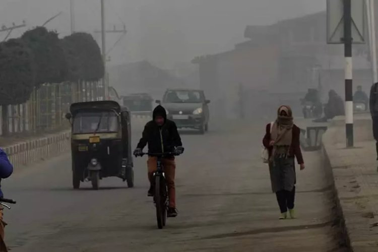 जम्मू-कश्मीर में व्यापक रूप से हल्की से मध्यम बारिश होने की संभावना : मौसम विभाग