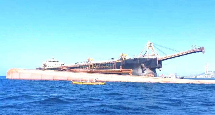 फिलीपींस में दो जहाजों की टक्कर में एक की मौत, तीन लापता