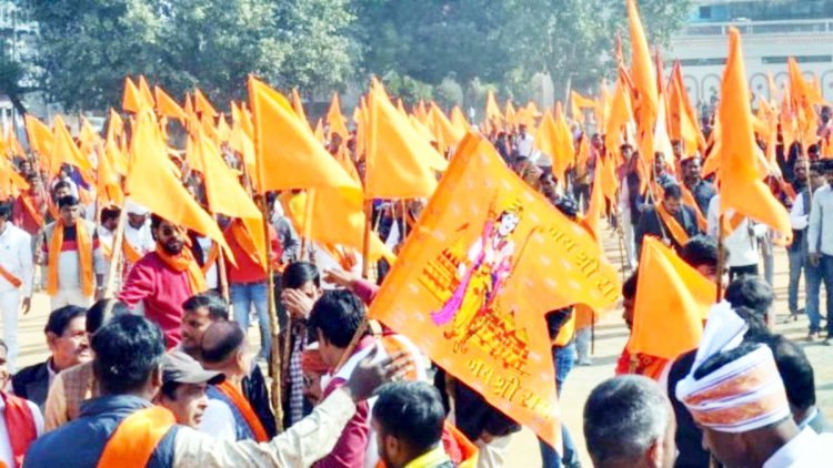 कांग्रेस के घोषणापत्र के विरोध में विहिप और बजरंग दल ने पूरे कर्नाटक में किया प्रदर्शन