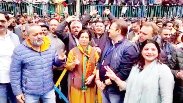 शिमला नगर निगम चुनाव : कांग्रेस की जबरदस्त जीत