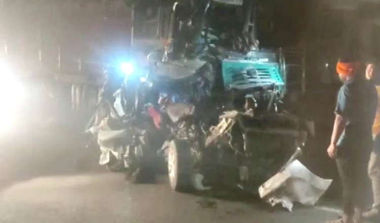 बंगाल बस हादसे में दो लोगों की मौत,18 घायल