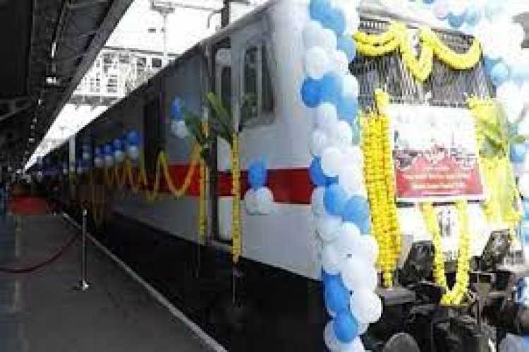 चौथी भारत गौरव ट्रेन सिकंदराबाद रेलवे स्टेशन से रवाना
