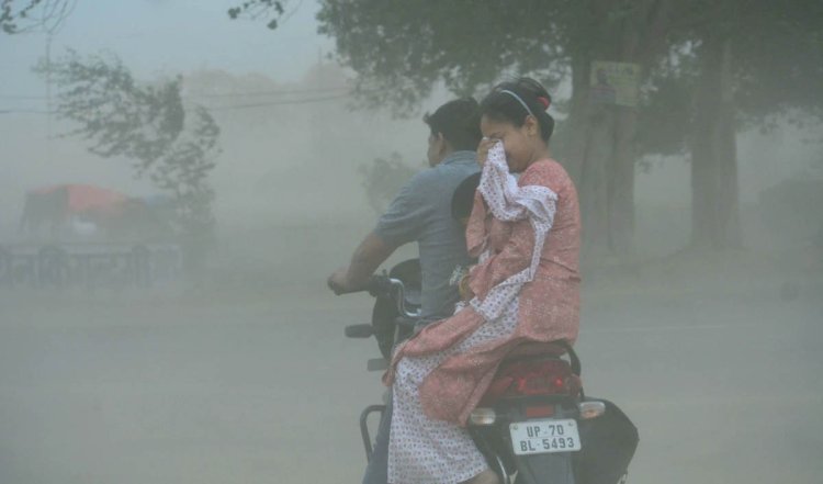 दिल्ली-एनसीआर में धूल भरी आंधी से वायु की गुणवत्ता खराब