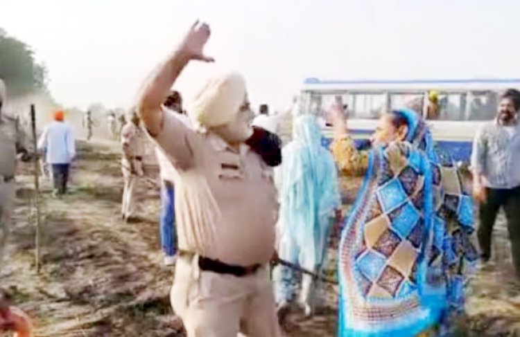पुलिसकर्मी का महिला किसान को थप्पड़ मारता वीडियो वायरल