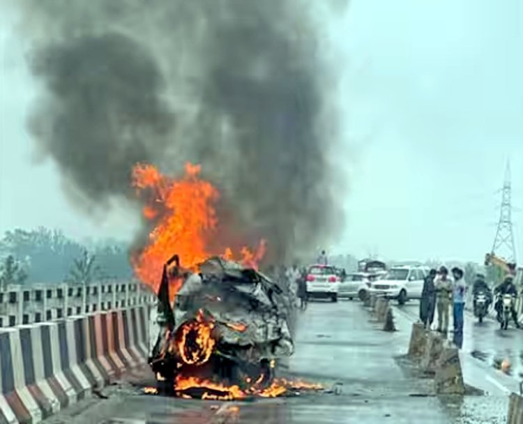 सहारनपुर में कार में लगी आग,चार जिंदा जले