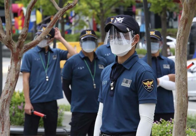 कोरियाई पुलिस को संदिग्ध अंतर्राष्ट्रीय पार्सल की सूचना मिली