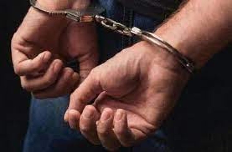 सारण में पिकअप वैन चालक के अपहरण मामले में शामिल दो आरोपी गिरफ्तार