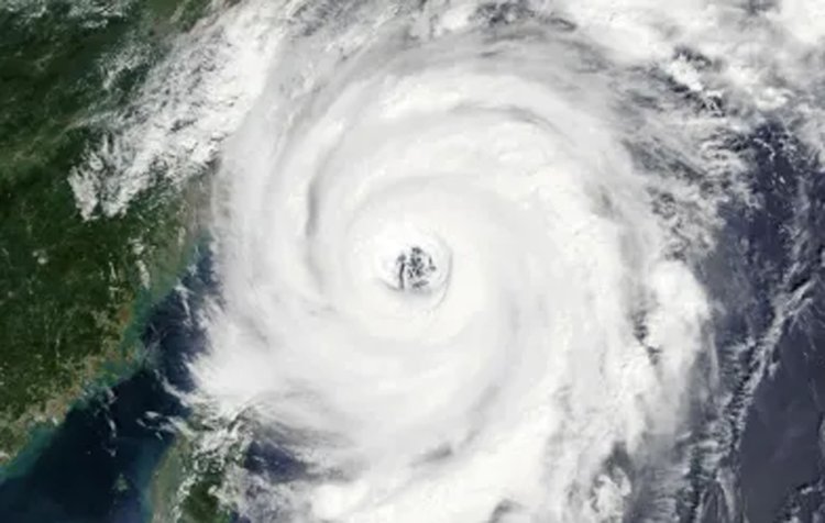 चीन में साओला तूफान को लेकर ‘येलो अलर्ट’ जारी