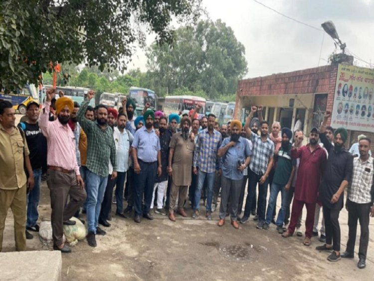 पंजाब में रोडवेज और पनबस कर्मचारियों का मुख्यमंत्री को चेतावनी