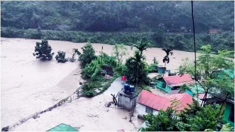 सिक्किम में आई विनाशकारी बाढ़ में 56 शव बरामद