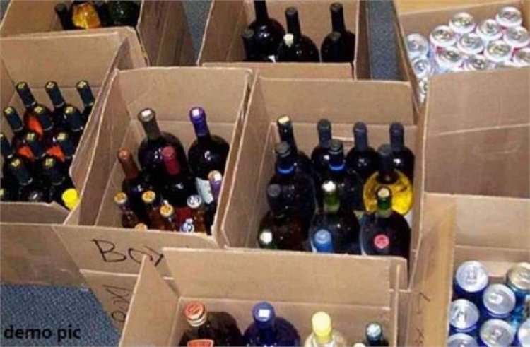कैमूर में भारी मात्रा में विदेशी शराब के साथ शराब कारोबारी गिरफ्तार