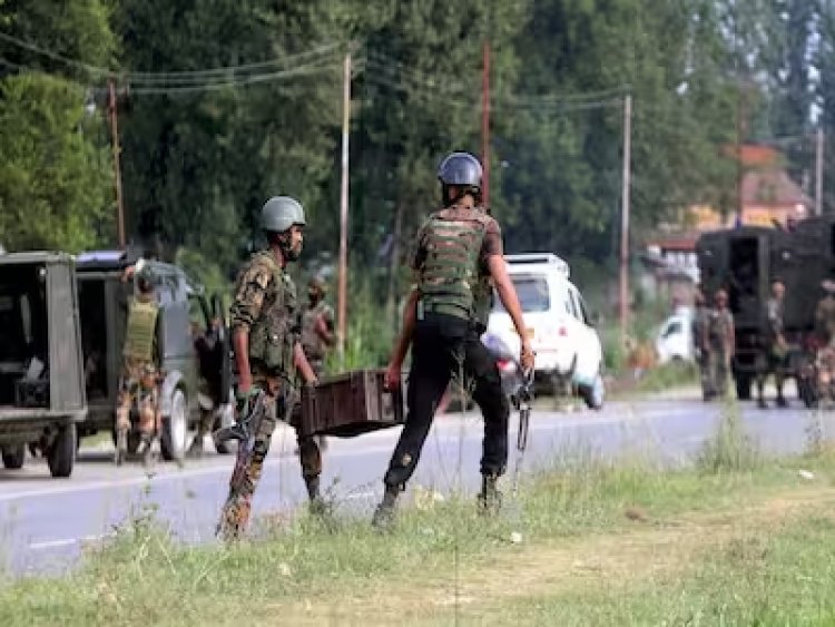 जम्मू-कश्मीर: कुलगाम ऑपरेशन दूसरे दिन भी जारी