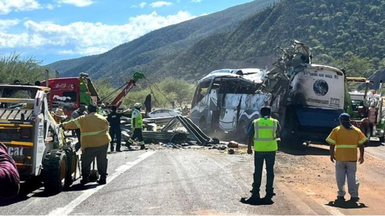 मैक्सिको में बस दुर्घटना में पांच की मौत, 56 घायल