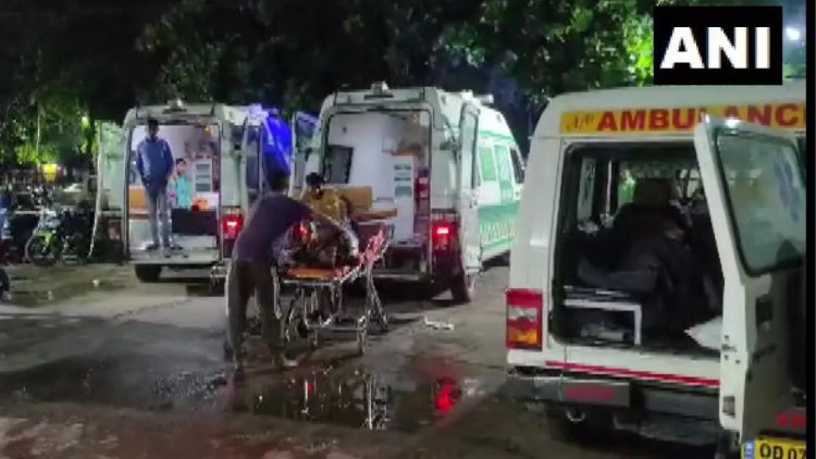 ओडिशा में सड़क दुर्धटना में आठ तीर्थयात्रियों की मौत , 12 घायल
