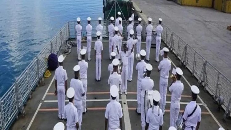 नौसेना गोदी में जासूसी के आरोप में एक व्यक्ति गिरफ्तार