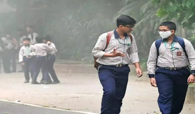 पंजाब बठिंडा के शिक्षा अधिकारियों को स्कूल बंद करने का आदेश देने पर कारण बताओ नोटिस जारी