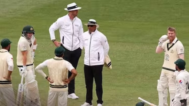 ऑस्ट्रेलिया पाकिस्तान क्रिकेट  टेस्ट के तीसरे अंपायर रिचर्ड इलिंगवर्थ लिफ्ट में फंसे