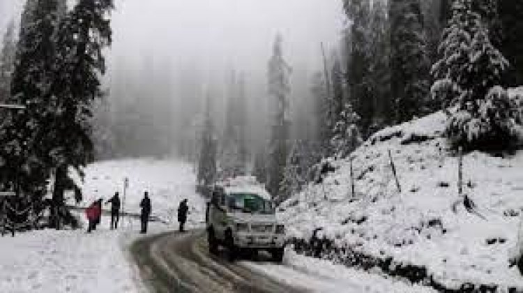 जम्मू कश्मीर में शीतलहर का प्रकोप जारी