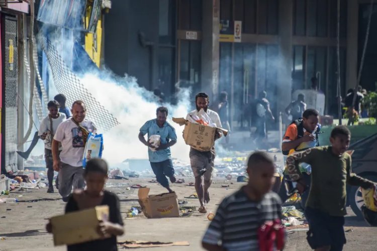 पापुआ न्यू गिनी में दंगा ,15 लोगों की मौत