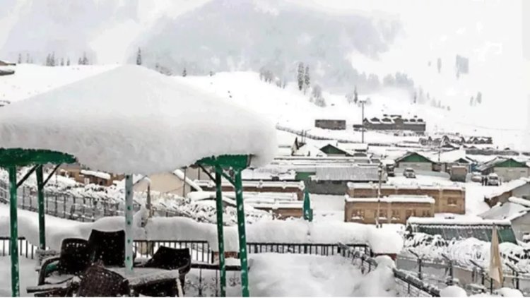 कश्मीर में ठंड का प्रकोप बढ़ा, श्रीनगर में तापमान शून्य से 4.6 डिग्री सेल्सियस नीचे रहा