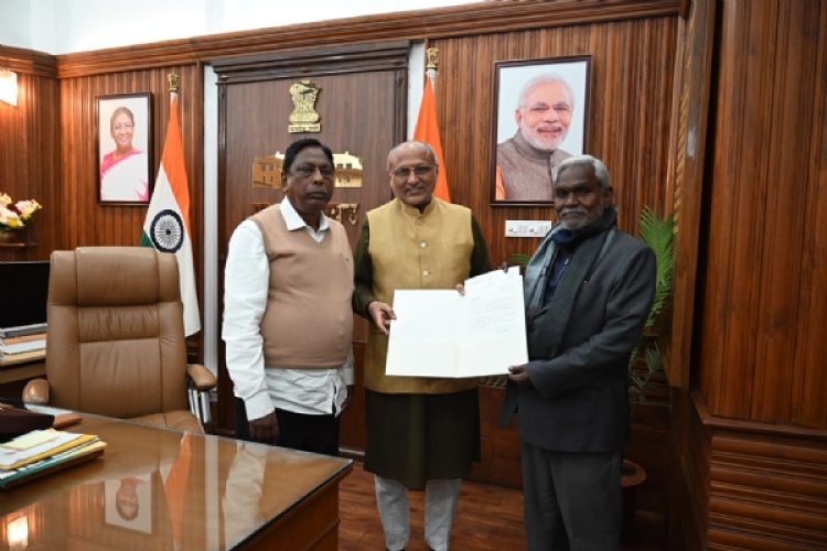 झारखंड के राज्यपाल ने चंपेई सोरेन को मुख्यमंत्री मनोनीत कर शपथ ग्रहण के लिए आमंत्रित किया