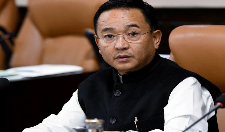 प्रधान मंत्री, केंद्रीय मंत्रियों ने सिक्किम के मुख्यमंत्री को जन्मदिन की बधाई दी
