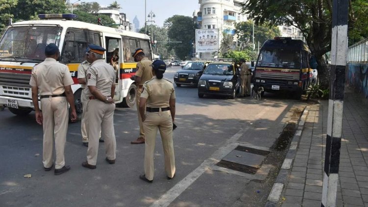 मुंबई  में दो परिवारों की पांच लड़कियां लापता, पुलिस ने खोज शुरू की