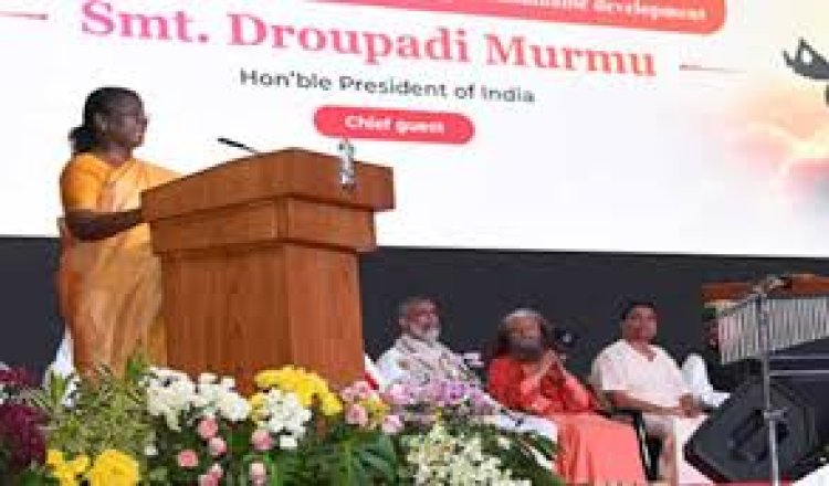 राष्ट्रपति मुर्मु हैदराबाद में वैश्विक आध्यात्मिकता महोत्सव में शामिल हुईं