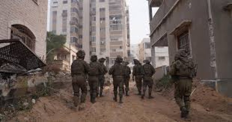 'इजरायली सेना ने गाजा में अल अमल अस्पताल के प्रवेश द्वार को अवरुद्ध किया'
