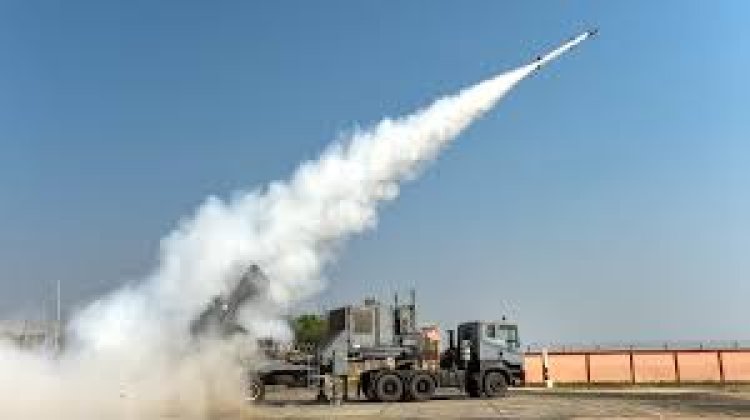 इराक से सीरिया में अमेरिकी सैन्य अड्डे की ओर दागे गए रॉकेट