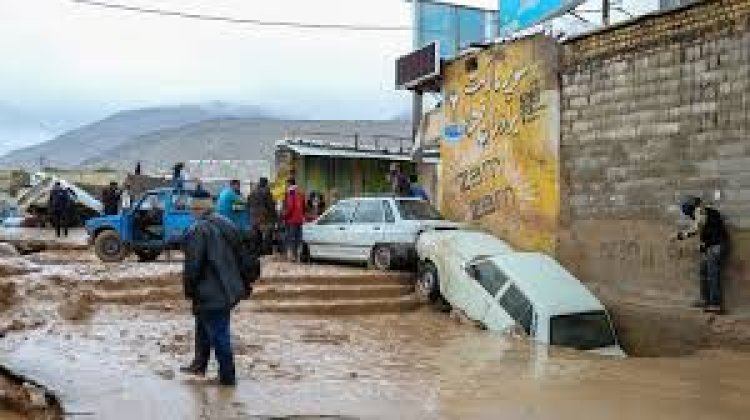 ईरान में बाढ़ से सात लोगों की मौत