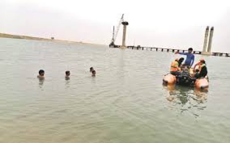 पटना: गंगा नदी में डूबे दो लोगों का शव बरामद