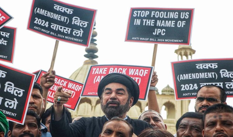 वक्फ बोर्ड ने दिल्ली के 6 मंदिरों पर ठोंका अपना दावा! अल्पसंख्यक आयोग की फैक्ट फाइंडिंग रिपोर्ट क्या है