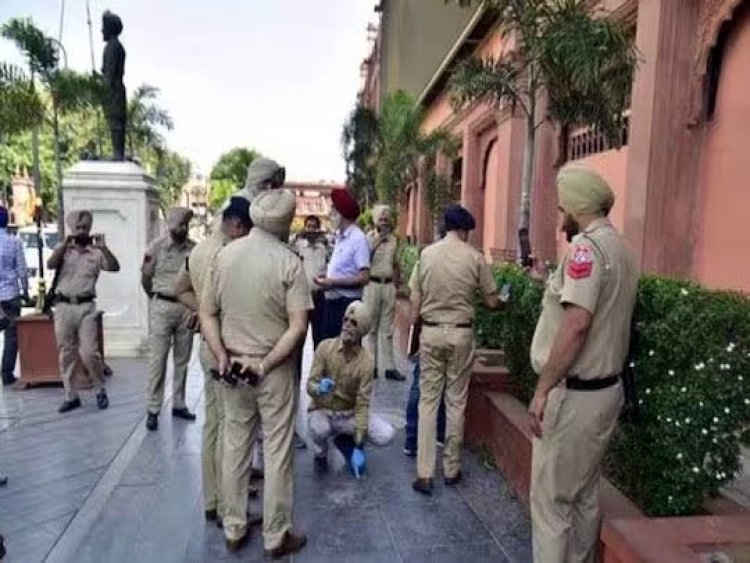 अमृतसर में हेरिटेज स्ट्रीट धमाके का CCTV फुटेज आया सामने-CCTV footage of Heritage Street blast in Amritsar surfaced